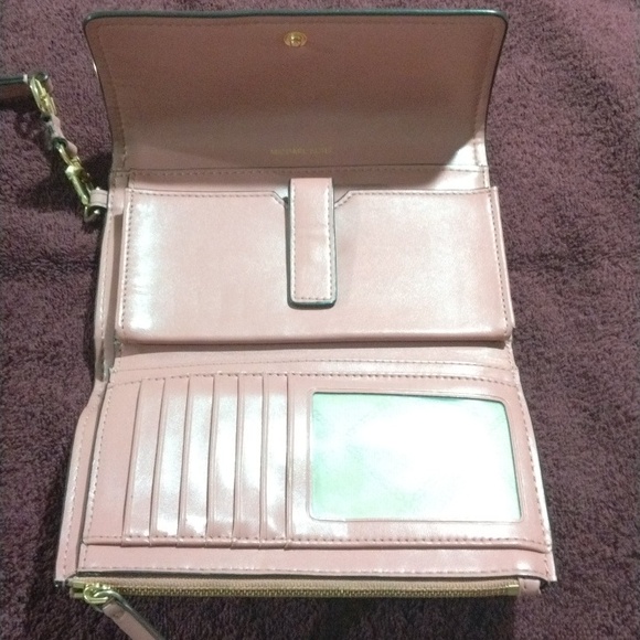 Wallet - Picture 3 of 6